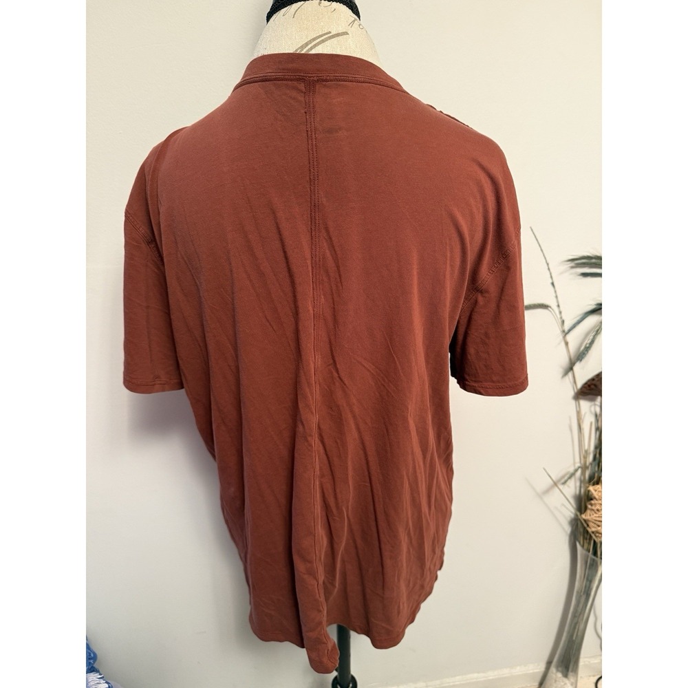 Lululemon All Yours Tee‎ in Orange - Size 10